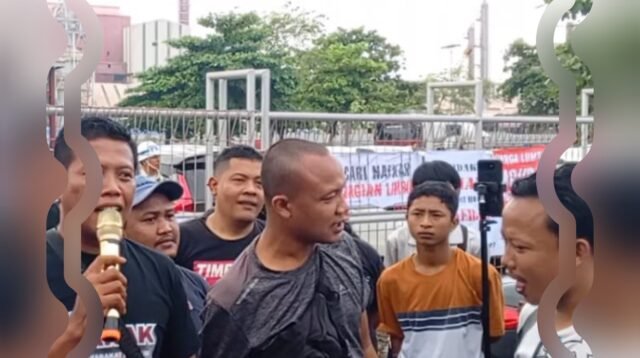 PT.Petro OXO Nusantara Gresik di Gruduk Puluhan Warga Lumpur