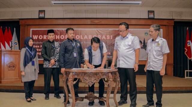 Penyerapan Tenaga Kerja Lokal, Pemkab Gresik Jalin Kerja Sama dengan Fakultas Ekonomi Unigres