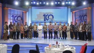 Bupati Gresik Raih Penghargaan Kepala Daerah Inovatif 