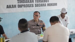 Satlantas Polres Gresik Edukasi Tertib Berlalu Lintas di Kawasan Pelabuhan